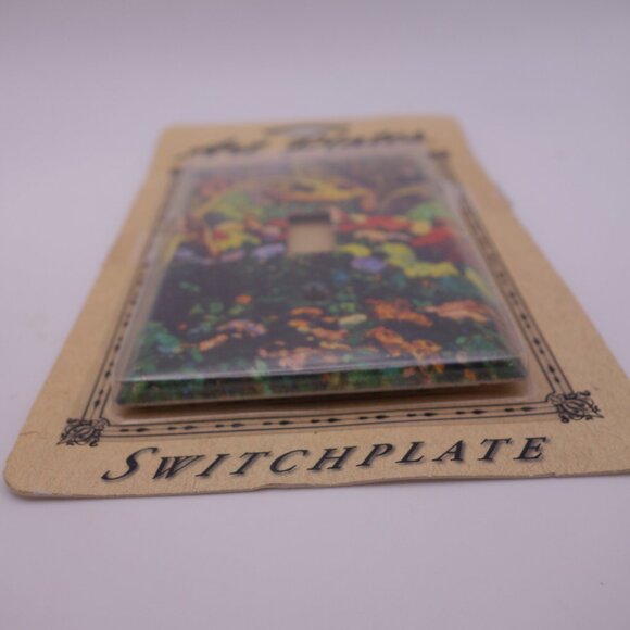Art Plates Nature-Inspired Design Switchplate - Picture 4 of 16